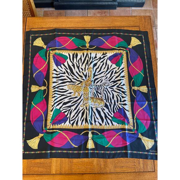 Diane Vaughn Furstenberg silk scarf - Picture 1 of 6